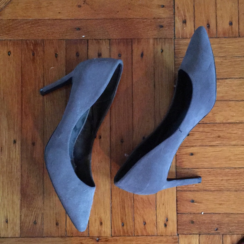 Zara Suede Pumps